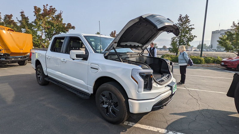 Train Horn for Electric Trucks: Why Battery-Powered Beats a 12V Install (Cybertruck, Lightning, Rivian)