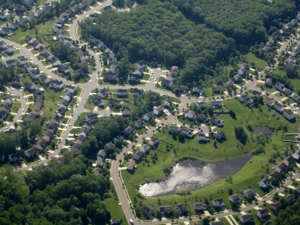 Train Horn Noise Complaints: HOA Rules, Neighbors, and How to Blast Without Trouble