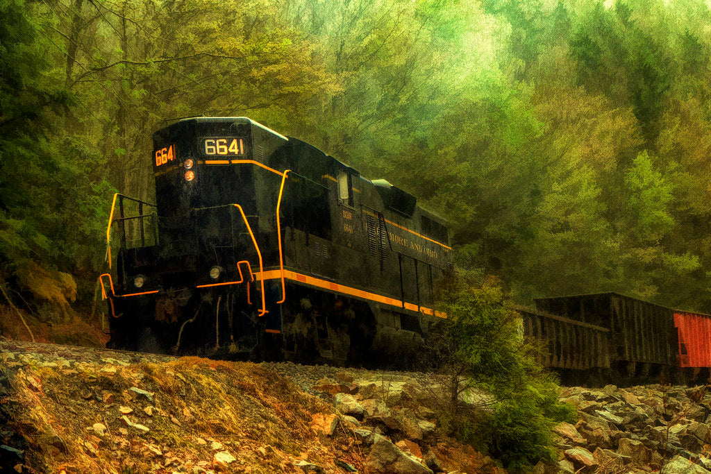 Nathan AirChime K5LA vs a Battery Train Horn: Real Locomotive Sound Without the Locomotive?